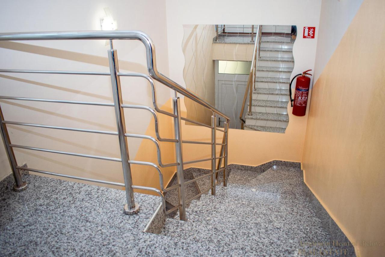 Apartment Heart Of Бьеловар Экстерьер фото